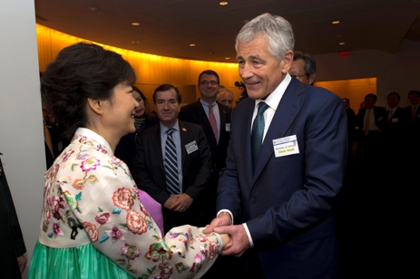 Secretary of Defense Chuck Hagel greets South Korean President Park Guen-hye at the sixtieth anniversary gala of the bilateral alliance in Washington, DC, on May 7, 2013. (© Dept. of Defense photo by Erin Kirk-Cuomo)